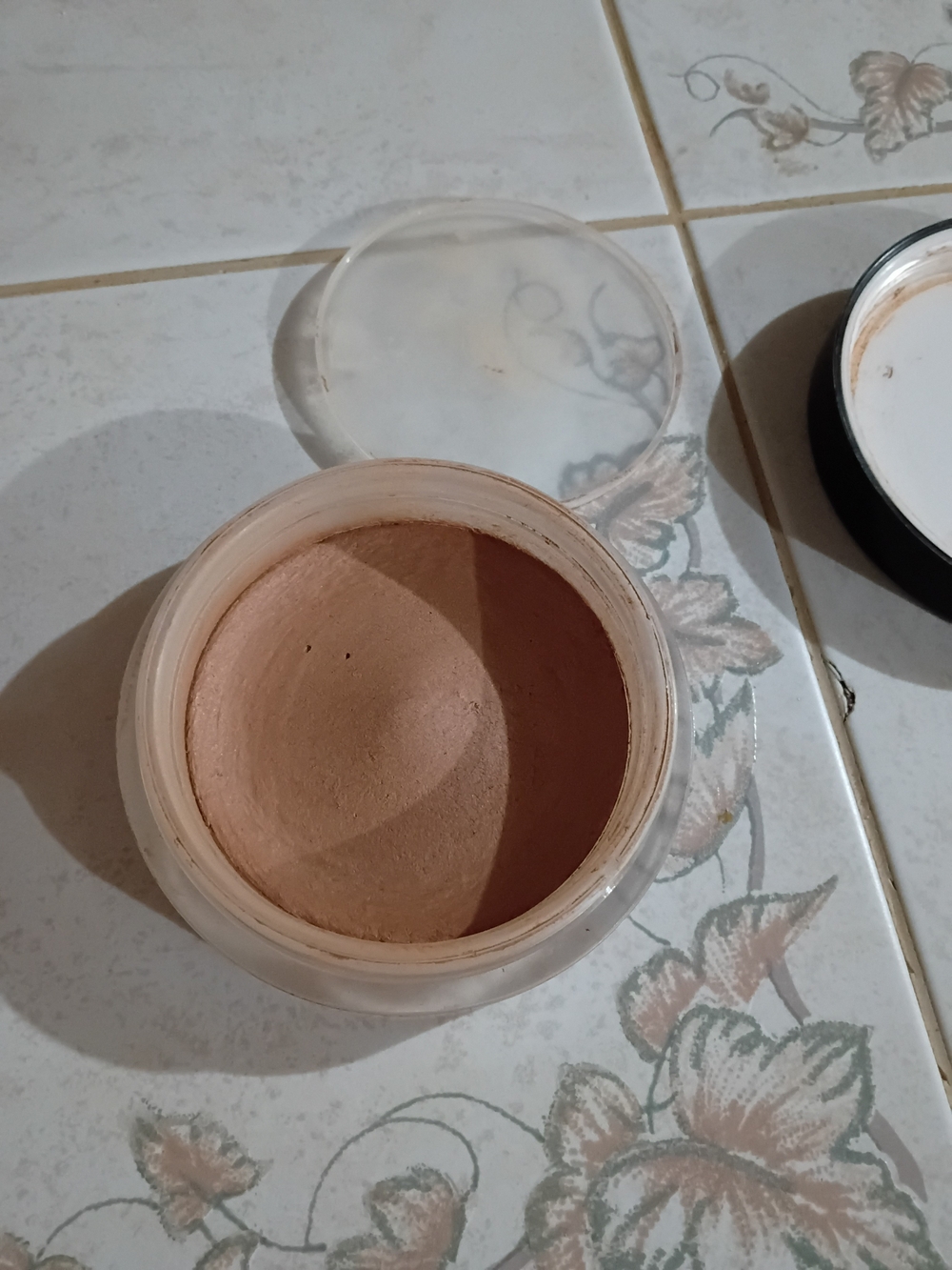 Chanel Bronzer - Picture 4 of 4